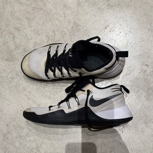 Nike White and Black Hypershift 2015